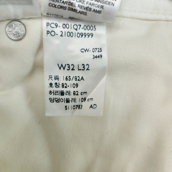 Levi Women's White Wide-Leg Jeans Shaping Size 32 Medium rise. NWOT - Picture 5 of 11